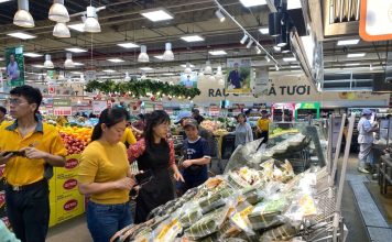 Giá lương thực và nhiên liệu cùng tăng, CPI tháng 11 nhích 0,45%