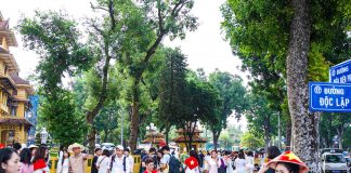Hà Nội đón hơn 28 triệu lượt khách, vượt cả năm 2024