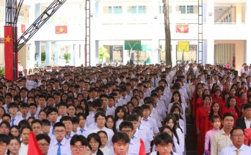 Từ dạy thêm tràn lan đến quản lý xung đột lợi ích