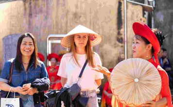 Lý do Việt Nam được bình chọn là ‘điểm đến vừa túi tiền’ nhất thế giới