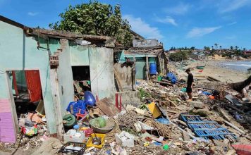 Gia Lai: Làng chài Xuân Thạnh hoang tàn sau bão số 13