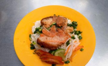 Bữa sáng vị Hoa với món cơm tấm khâu nhục ở phường Minh Phụng