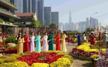 Điểm check-in mới mùa Tết của người dân TPHCM