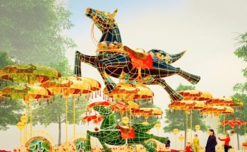 Trải nghiệm công nghệ mapping, thực tế ảo tại Đường hoa Nguyễn Huệ 2026