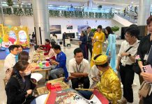 Sắc Tết Việt chào năm mới tại sân bay Tân Sơn Nhất