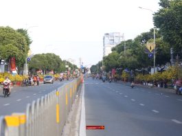 Đường phố TPHCM thông thoáng, vắng vẻ ngày cuối cùng của năm Ất Tỵ