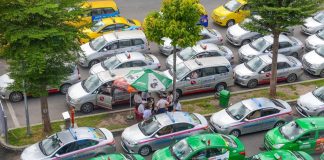 30 phút đầu tiên, phép thử của du lịch Việt