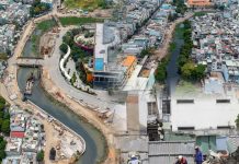 Rạch Xuyên Tâm: Bức tranh đối lập trên công trường