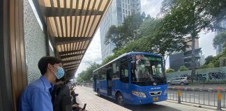 Người dân TPHCM mong chờ ngày đi xe buýt không tốn tiền